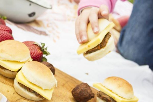 Image of child and picnic at Klein River Cheese